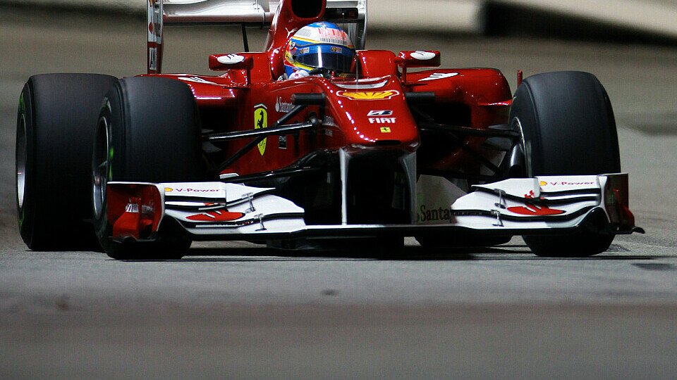 Fernando Alonso fuhr auf die Pole Position, Foto: Sutton