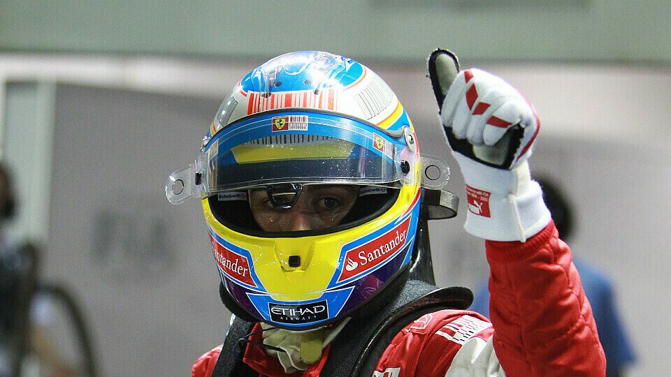 Surer: Alonso hat alles richtig gemacht, Vettel nicht, Foto: Sutton