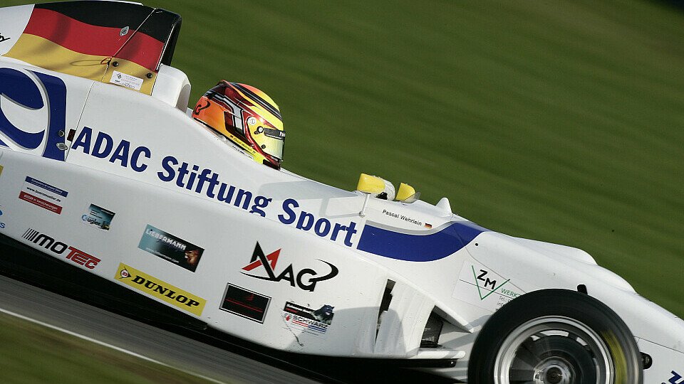 Pascal Wehrlein fährt 2011 für Mücke, Foto: ADAC Formel Masters
