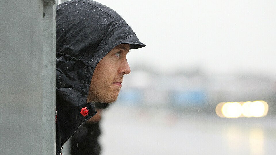 Sebastian Vettel nutzt die zusätzliche Zeit, Foto: Sutton