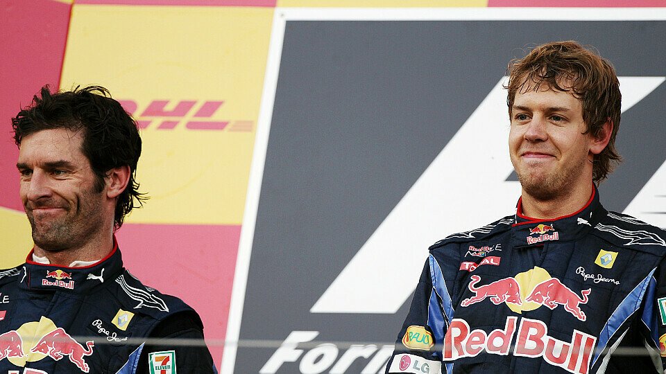 Christian Horner gefällt sein ausgeglichenes Fahrerduo, Foto: Sutton Christian Horner gefällt sein ausgeglichenes Fahrerduo, Foto: Sutton
