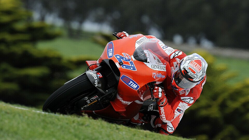 Casey Stoner war im Qualifying nicht zu bremsen, Foto: Ducati