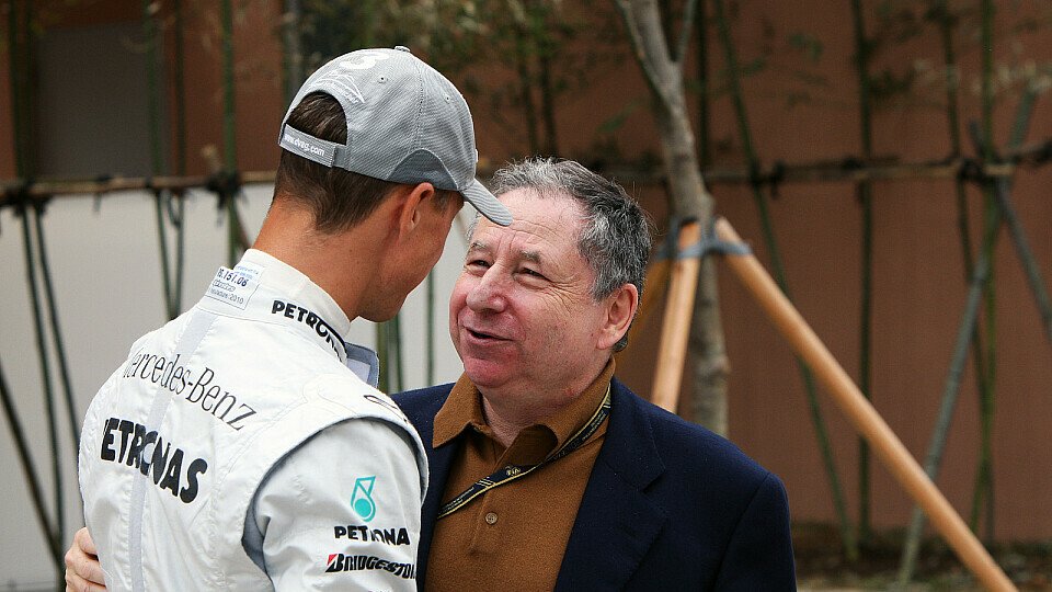 Jean Todt kann sich vorstellen, dass Sebastian Vettel mehr Titel als sein Freund Michael Schumacher gewinnt, Foto: Sutton