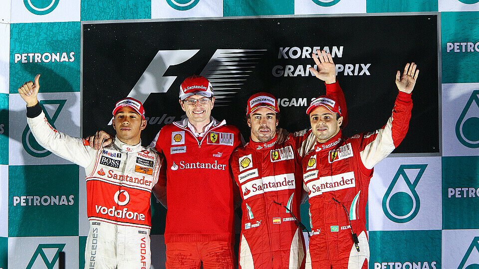 Felipe Massa freute sich über den Podestplatz, Foto: Sutton