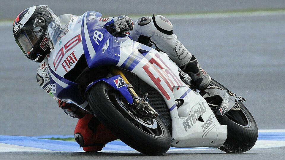 Jorge Lorenzo hatte das Schlechtwetter auch nicht ganz im Griff, Foto: Yamaha