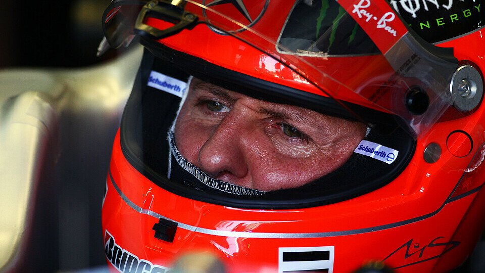 Michael Schumacher erwartet 2011 Fortschritte, Foto: Sutton