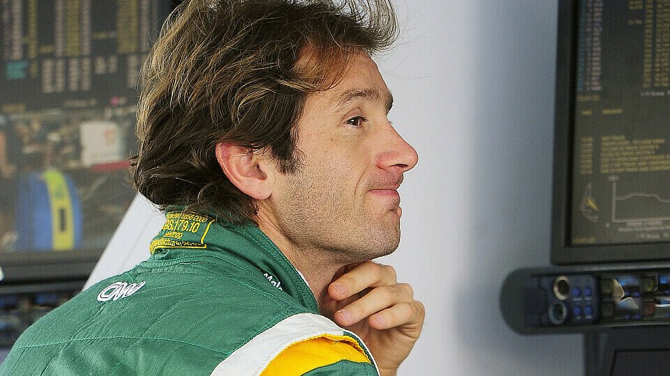 Jarno Trulli will auch 2011 für Lotus an den Start gehen, Foto: Sutton