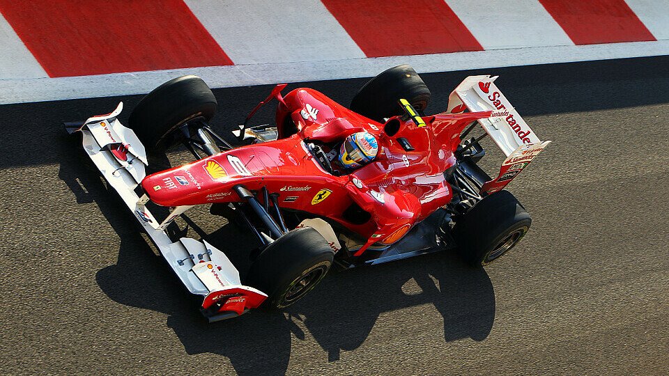 Fernando Alonso war am Freitag noch ruhig, Foto: Sutton