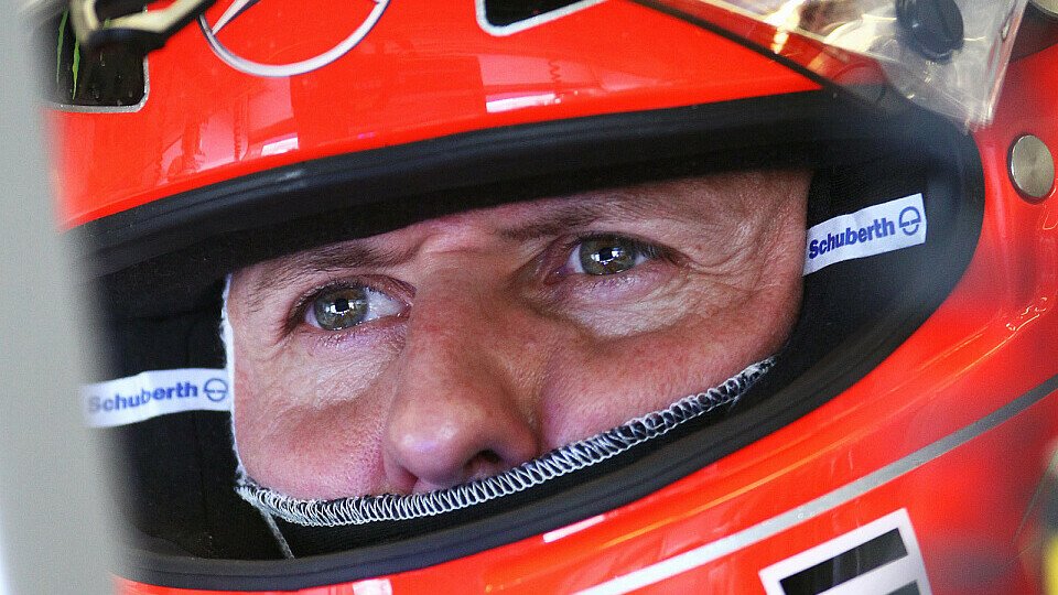 Michael Schumacher erlebte eine schwierige Saison, Foto: Sutton