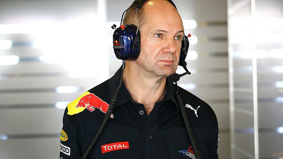 Adrian Newey rechnet 2011 durchaus mit Verschiebungen im Feld der Formel 1, Foto: Red Bull/GEPA