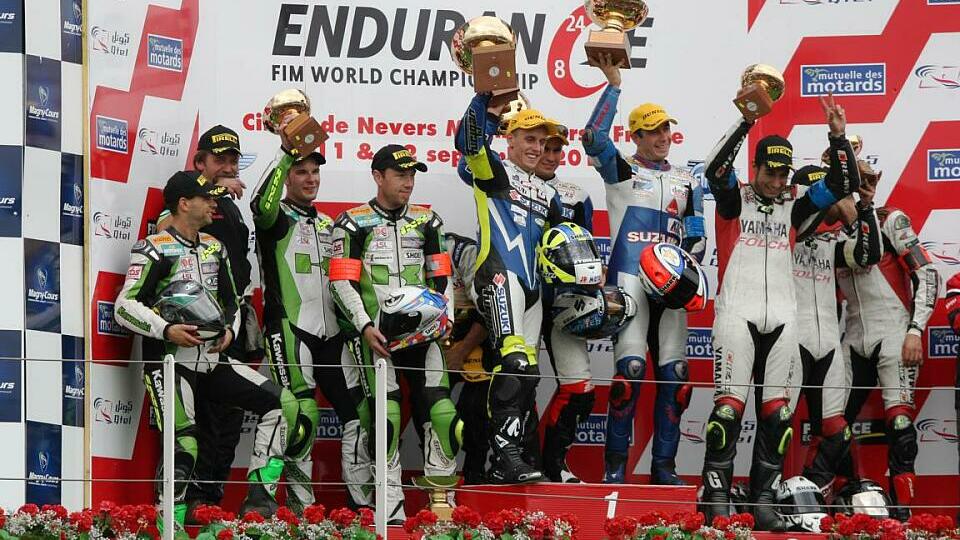 Das Suzuki Endurance Racing Team hat die acht Stunden von Katar gewonnen und ist damit zum zehnten Mal Endurance Weltmeister. Das schweizer Bolliger Racing Team holte die Vizeweltmeisterschaft., Foto: Roman Stamm