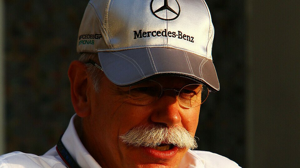 Daimler-Boss Dieter Zetsche: Glücksbringer, oder nicht?, Foto: Sutton