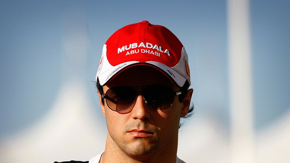 Felipe Massa testete heute in Abu Dhabi die neuen Pirelli-Reifen und war der schnellste Mann des Freitags., Foto: Sutton