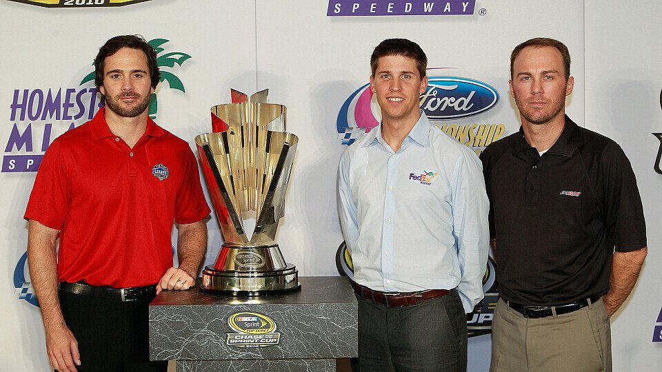 Wer holt den Titel: Jimmie Johnson, Denny Hamlin oder Kevin Harvíck?, Foto: NASCAR