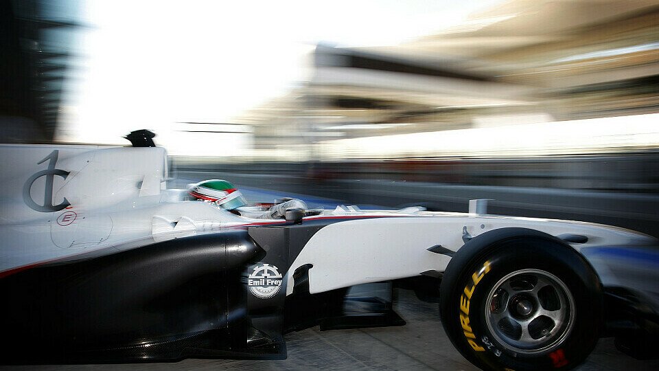 Sergio Perez mochte die Pirellis, Foto: Sutton