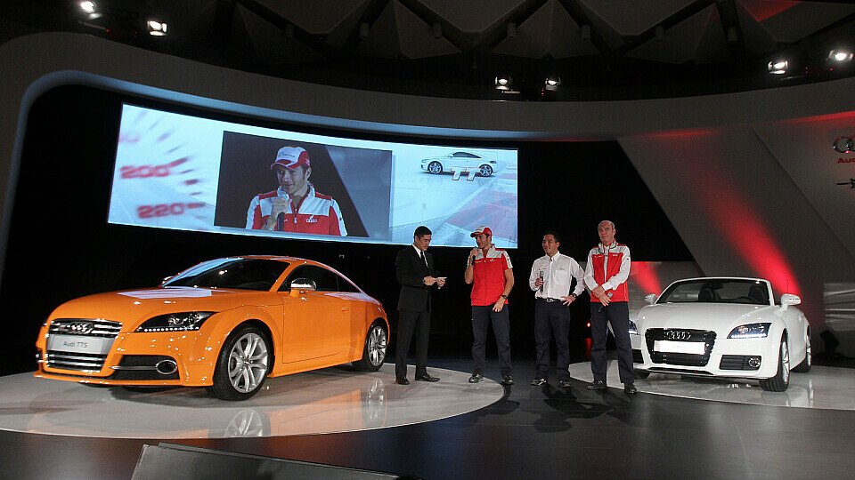 Audi präsentierte beim DTM-Finale in Shanghai die Studie GT4, Foto: Audi