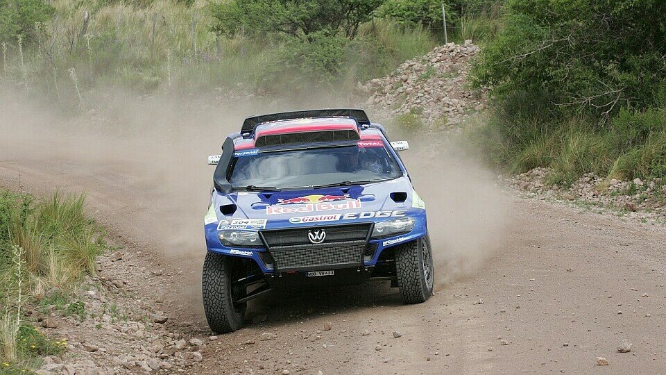 VW meisterte die Höhenmeter, hatte aber gegen den X-raid zu kämpfen., Foto: Dakar Rally