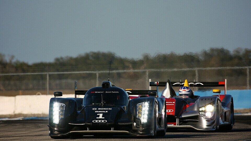 Audi ist vom offenen R15 auf das R18-Coupé umgestiegen, Foto: Audi Motorsport
