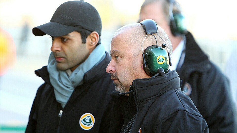 Karun Chandhok hat die Lotus-Jacke bereits anprobiert - geht es nach Teamchef Fernandes braucht der Inder sie gar nicht mehr ausziehen, Foto: Sutton