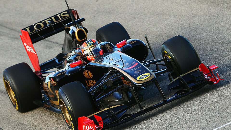 Robert Kubica pilotierte zuletzt im Februar 2011 einen Lotus Renault in Valencia, Foto: Sutton
