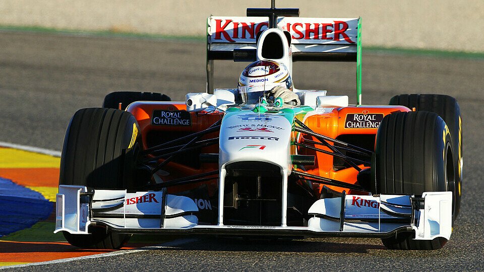 In Valencia war Adrian Sutil noch im alten VJM03 unterwegs, Foto: Sutton In Valencia war Adrian Sutil noch im alten VJM03 unterwegs, Foto: Sutton