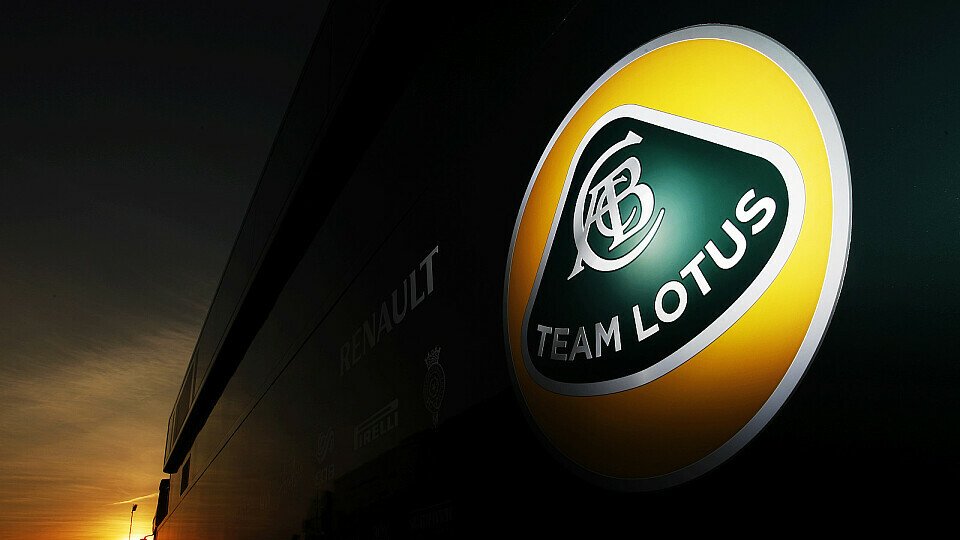 Das Team Lotus wehrt sich gegen Proton, Foto: Sutton