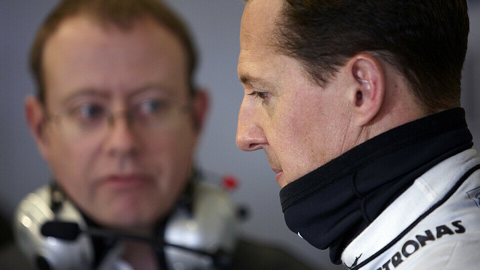 Renningenieure sorgen im Hintergrund für einen reibungslosen Ablauf, Foto: Mercedes GP