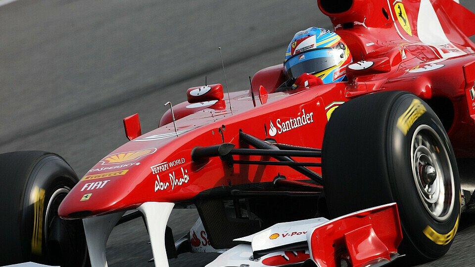 Fernando Alonso bleibt zurückhaltend, Foto: Sutton