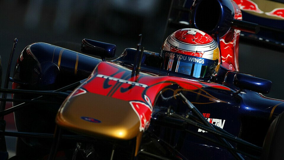Bei den bisherigen Tests machten Toro Rosso und Sebastien Buemi einen guten Eindruck, Foto: Sutton