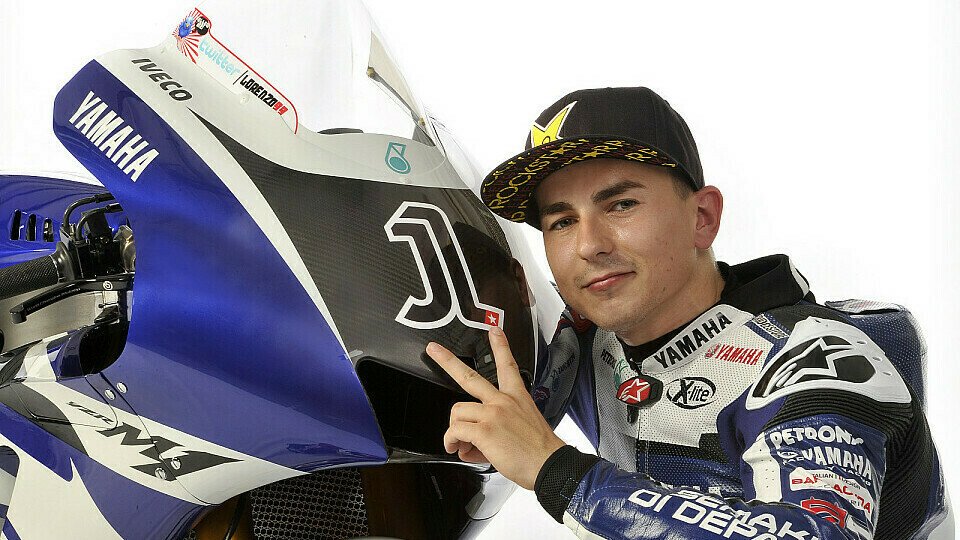 Jorge Lorenzo ist stolz auf die 1, Foto: Yamaha