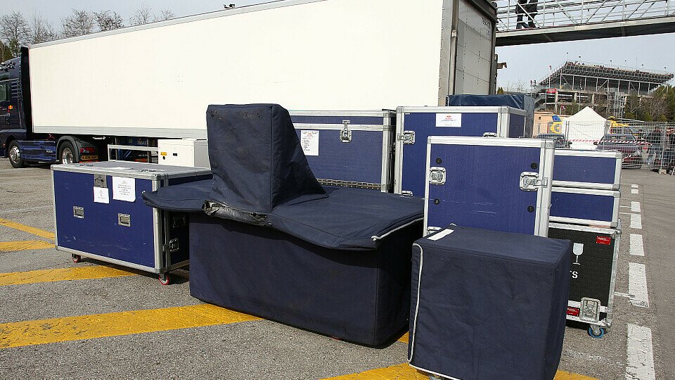 Die Ausrüstung der MotoGP-Teams gelangt ohne Erschwerungen nach Australien, Foto: Sutton