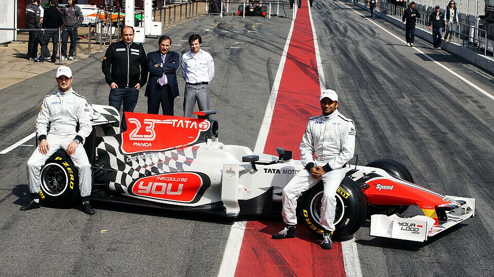 Was lange währt... der neue F111 von HRT in Barcelona, Foto: Sutton