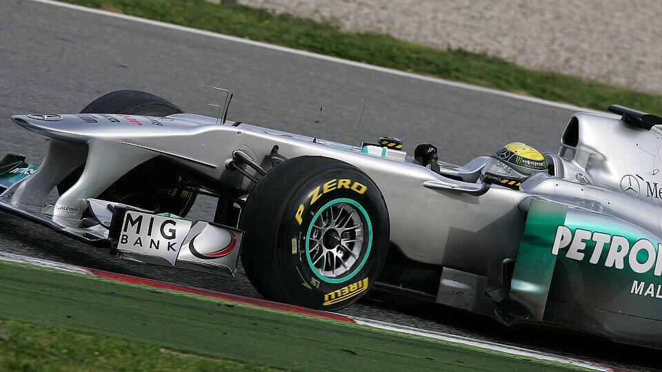 Mercedes-Pilot Nico Rosberg war von den Pirelli-Reifen positiv überrascht, Foto: Pirelli