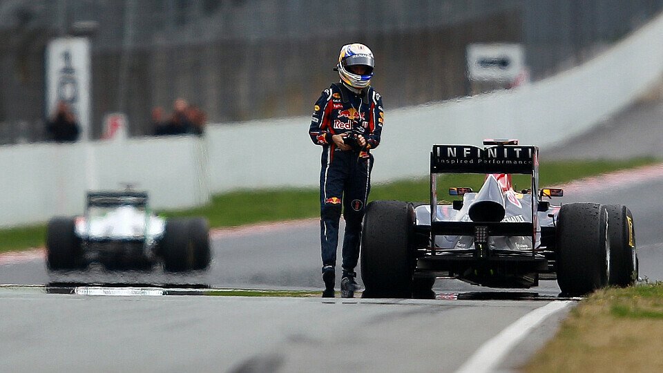 Sebastian Vettel kann sich durchaus vorstellen freiwillig aus dem Cockpit zu klettern, Foto: Red Bull