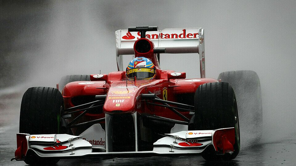 Fernando Alonso war im Regen der Schnellste, Foto: Sutton