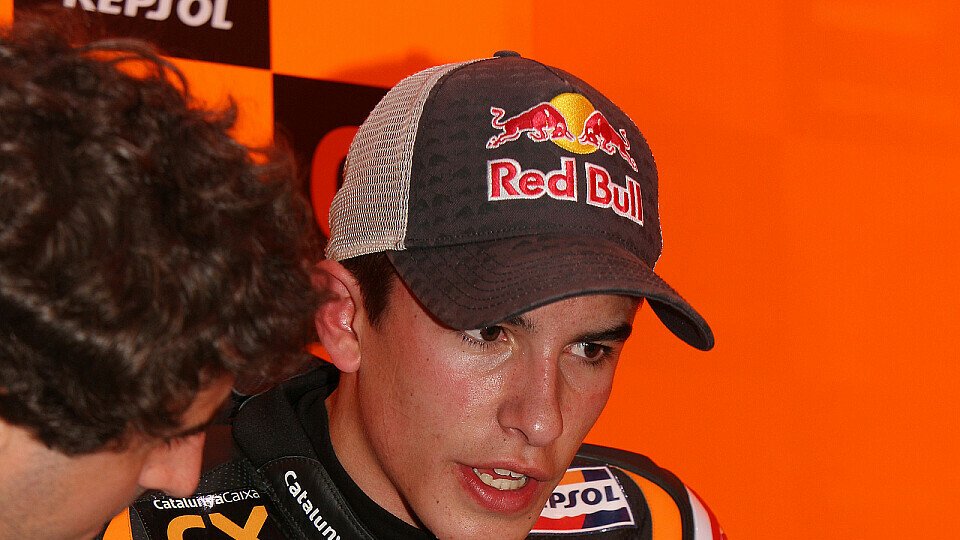 Am ersten Tag in Jerez verbrachte Marc Marquez viel Zeit in der Box, Foto: Milagro
