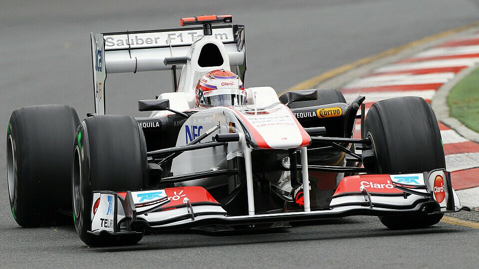 Kamui Kobayashi haderte im zweiten Training etwas mit der Balance des C30 - ansonsten lief es bei Sauber aber gut, Foto: Sutton Kamui Kobayashi haderte im zweiten Training etwas mit der Balance des C30 - ansonsten lief es bei Sauber aber gut, Foto: Sutton