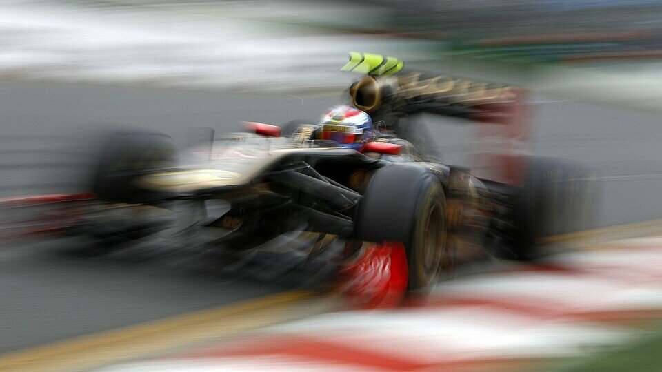 Vitaly Petrov sah zu Saisonbeginn nicht nur schnell aus, er war es auch - in Malaysia will der Russe nachlegen, Foto: Lotus Renault