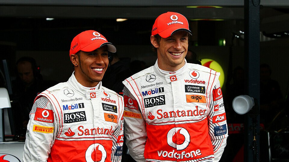 Im Moment sind die McLaren-Piloten noch zweite Kraft hinter den Red Bulls, Foto: Sutton