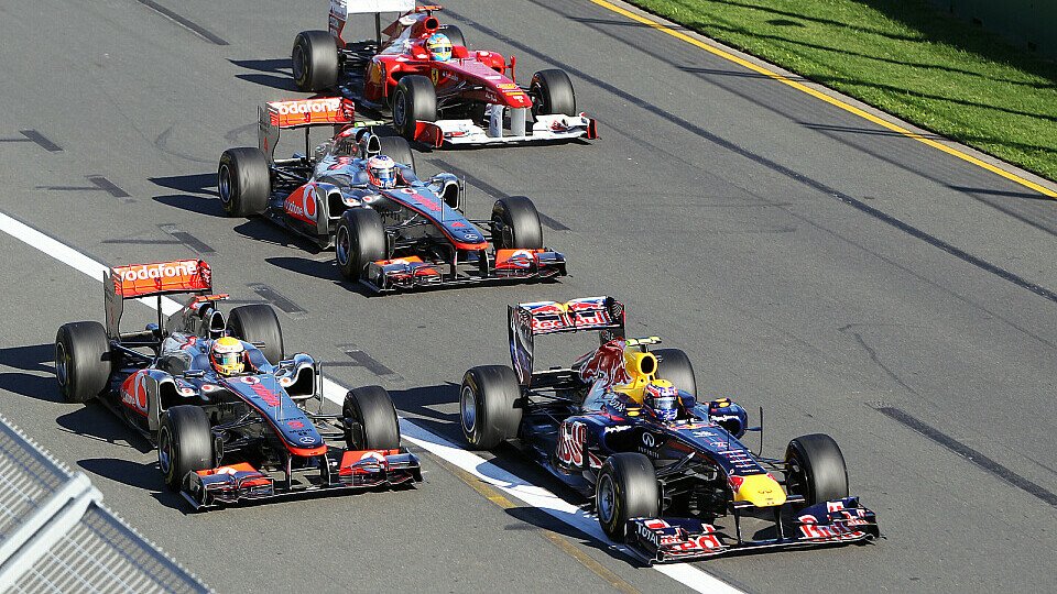 Jenson Button wäre nicht unglücklich, wenn Red Bull wieder KERS-Probleme hat, Foto: Sutton
