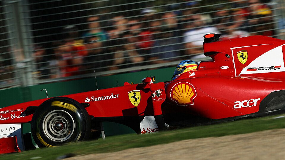 Fernando Alonso litt auch unter einer unglücklichen Startphase, Foto: Sutton