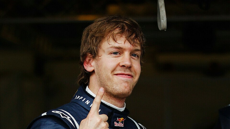 Sebastian Vettel wünscht sich V12-Motoren in der Formel 1, Foto: Red Bull
