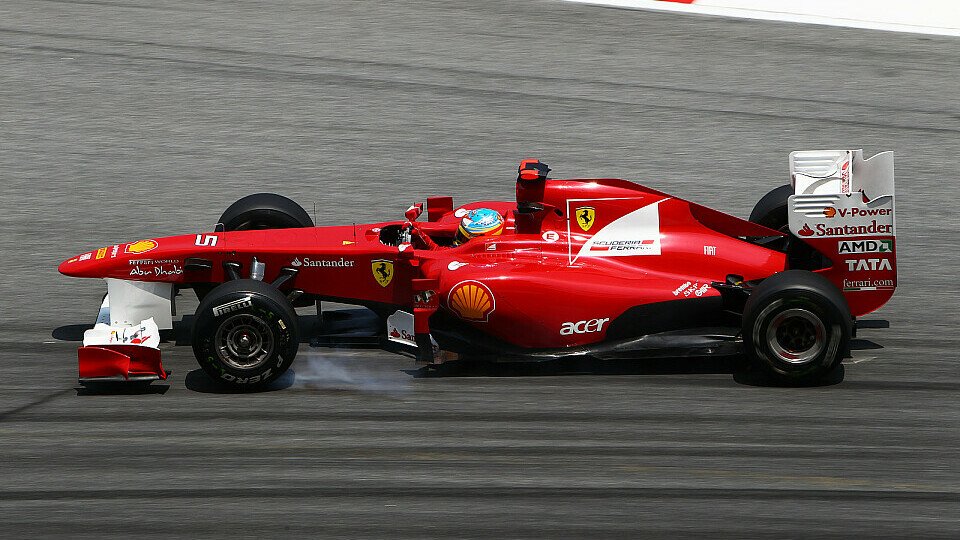 Fernando Alonso war nicht besonders glücklich, Foto: Sutton
