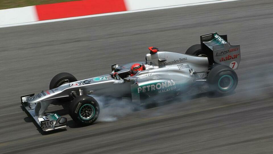 Michael Schumacher kämpfte mit einem instabilen Auto, Foto: Mercedes-Benz