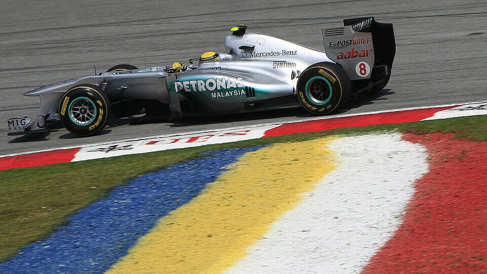 Rosberg verlor mögliche Punkte am Start, Foto: Mercedes-Benz