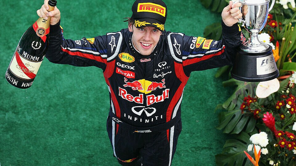 Sebastian Vettel hat immer ein Lächeln auf den Lippen, Foto: Red Bull