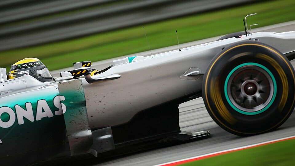 Nico Rosberg und Mercedes GP sind noch auf der Suche, Foto: Sutton