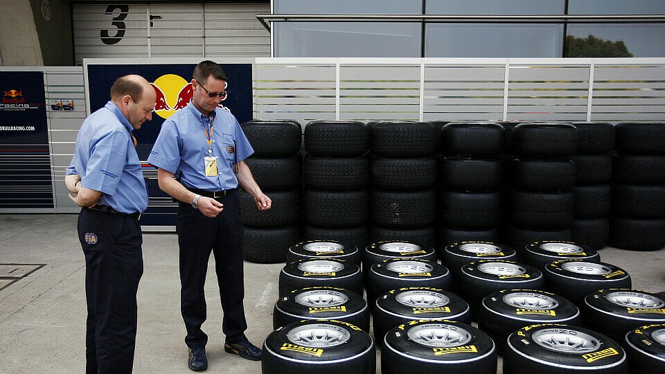 Die FIA-Delegierten schätzen die Reifen nicht als 'technisch unzumutbar' ein, Foto: Sutton