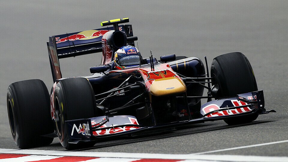 Sebastian Buemi fürchtet, dass Force India schneller als Toro Rosso ist, Foto: Sutton