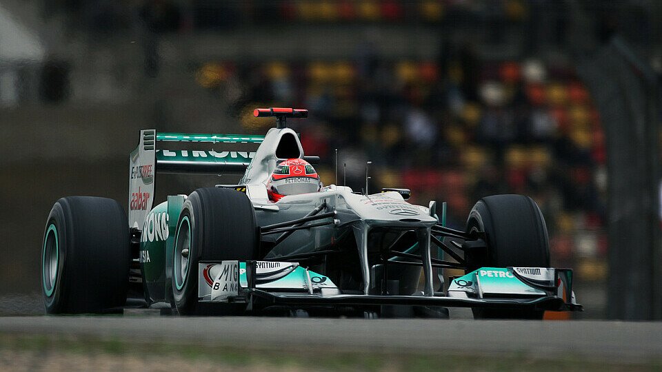 Michael Schumachers Heckflügel spielte wieder nicht mit, Foto: Sutton